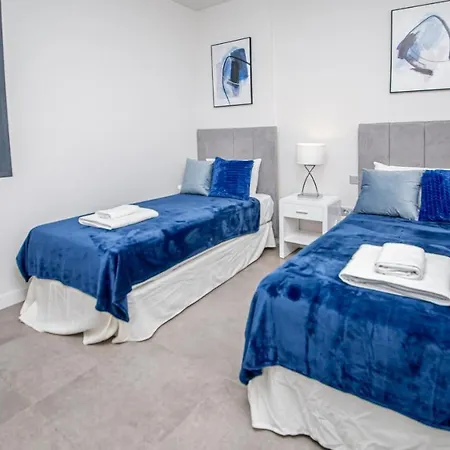 Blue B2-305